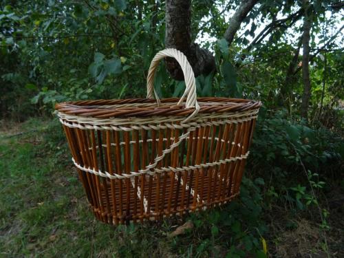 Panier ovale à jour